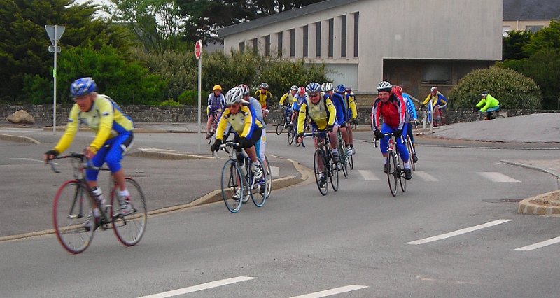 2010-05-09 15 Fort Bloque Groupe 2.JPG